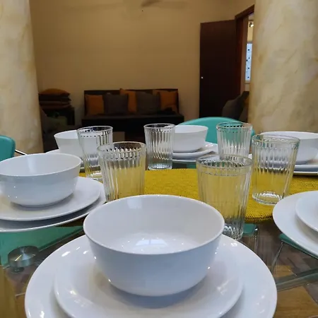 Super 7bed House - Hot Tub - Large Gathering Meets بيت للعطل