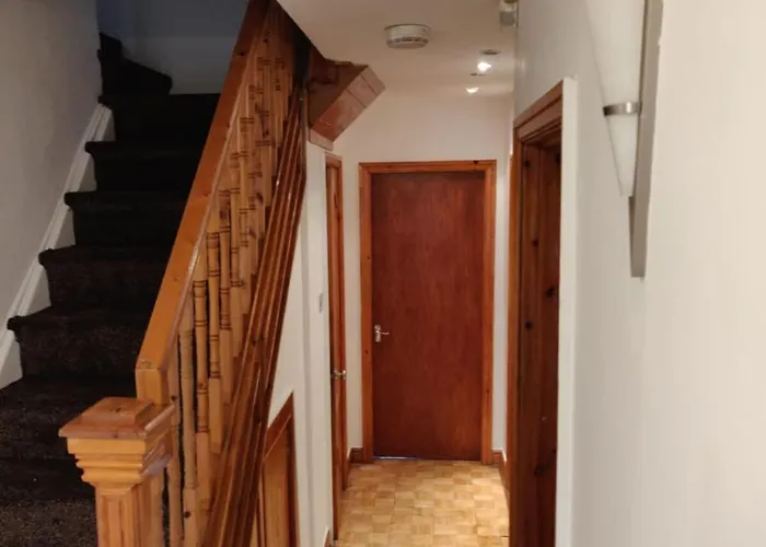 Nyaraló Super 7bed House - Hot Tub - Large Gathering Meets *