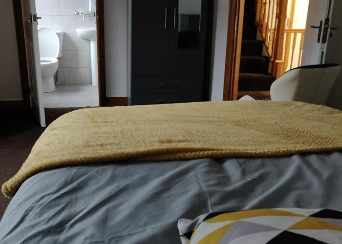 Super 7bed House - Hot Tub - Large Gathering Meets *