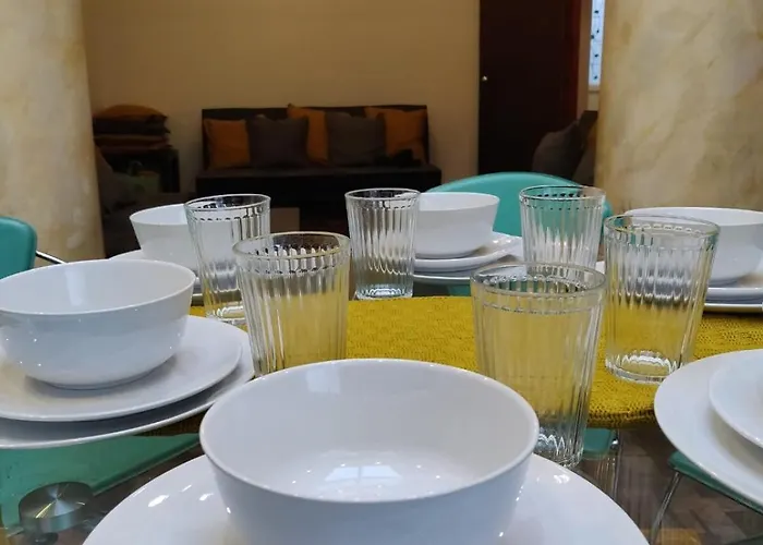 Super 7bed House - Hot Tub - Large Gathering Meets Holiday home